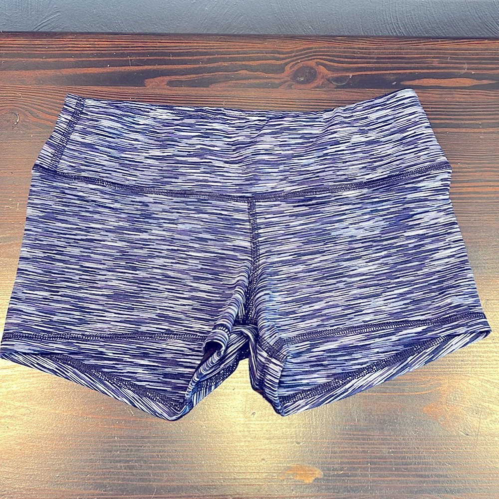 FLEO size small shorts
CrossFit - Picture 2 of 3
